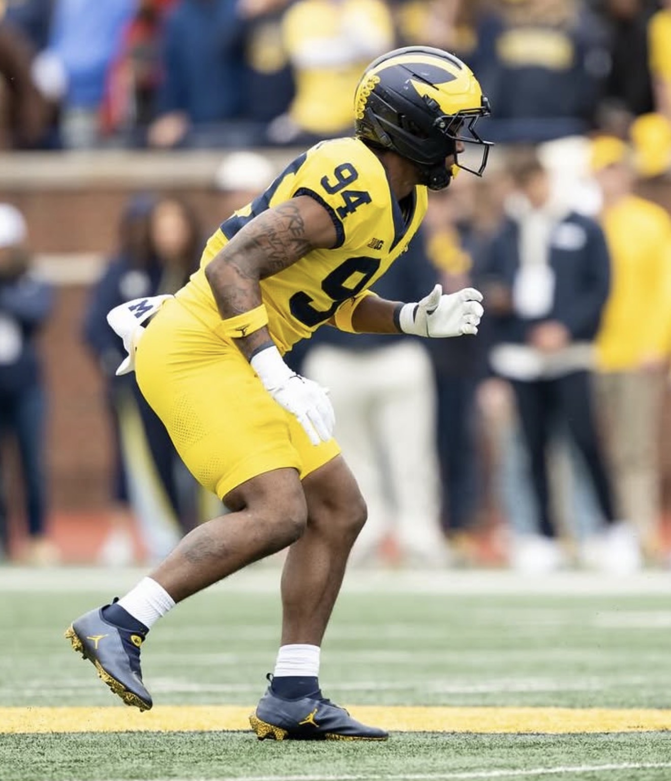 Nate Marshall moving into position during a Michigan football game